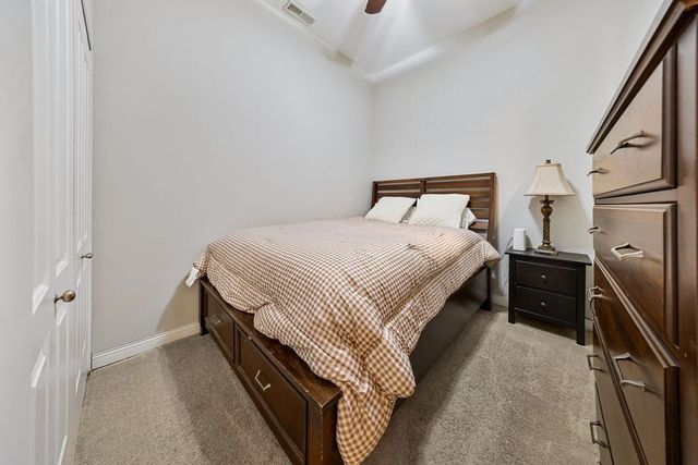 2626 N Lincoln Avenue 303, Chicago, IL 60614