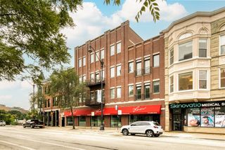 2626 N Lincoln Avenue 303, Chicago, IL 60614