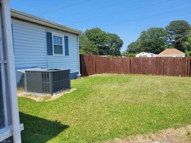 4801 81st ST, Hampton, VA 23605