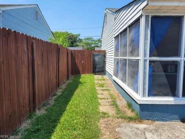 4801 81st ST, Hampton, VA 23605
