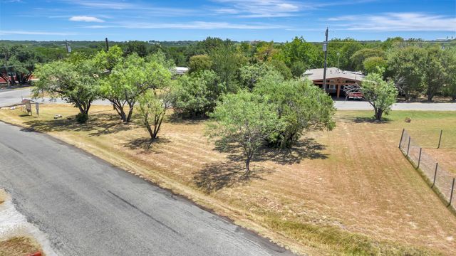 3030 Brazos River Drive, Granbury, TX 76048