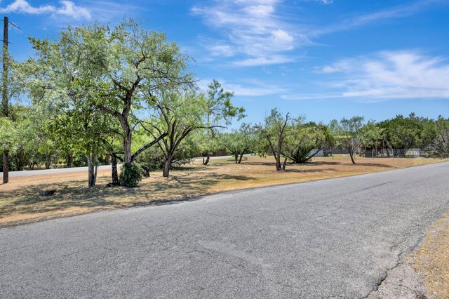 3030 Brazos River Drive, Granbury, TX 76048