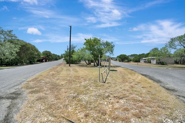 3030 Brazos River Drive, Granbury, TX 76048