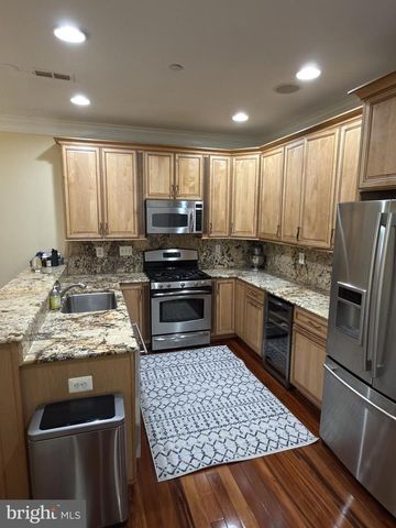 211 HOLLAND AVE, Ardmore, PA 19003