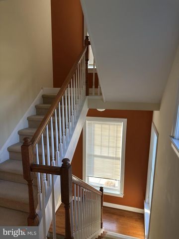 211 HOLLAND AVE, Ardmore, PA 19003