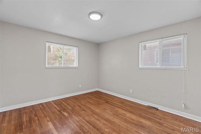 5531 Maple Avenue, St Louis, MO 63112