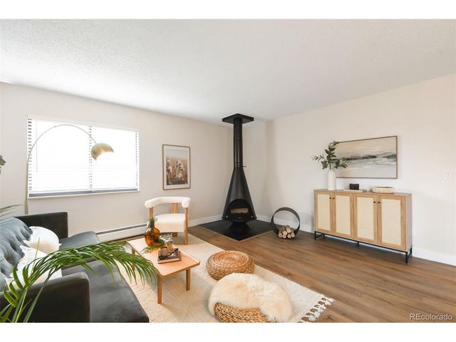 5995 W Hampden Ave B-18, Denver, CO 80227