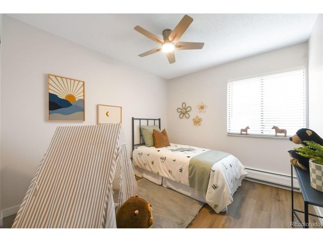 5995 W Hampden Ave B-18, Denver, CO 80227