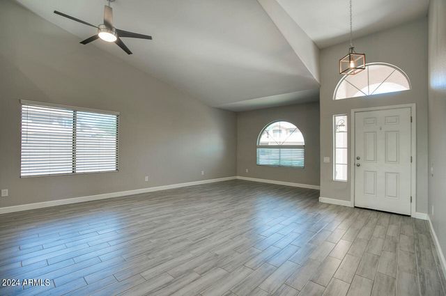 762 N BOULDER Street, Gilbert, AZ 85234