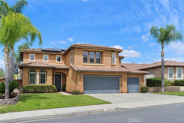 38585 Clearbrook, Murrieta, CA 92563
