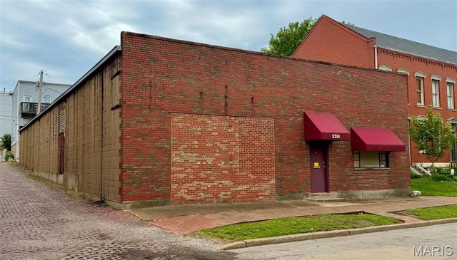 2314 Hickory Street, St Louis, MO 63104