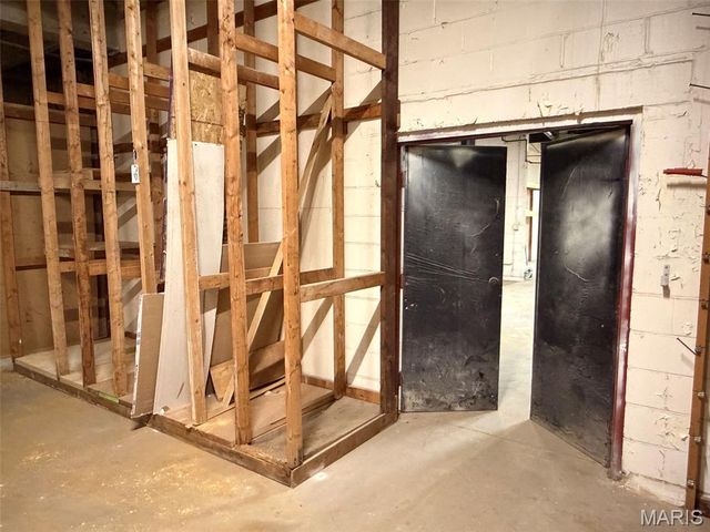 2314 Hickory Street, St Louis, MO 63104