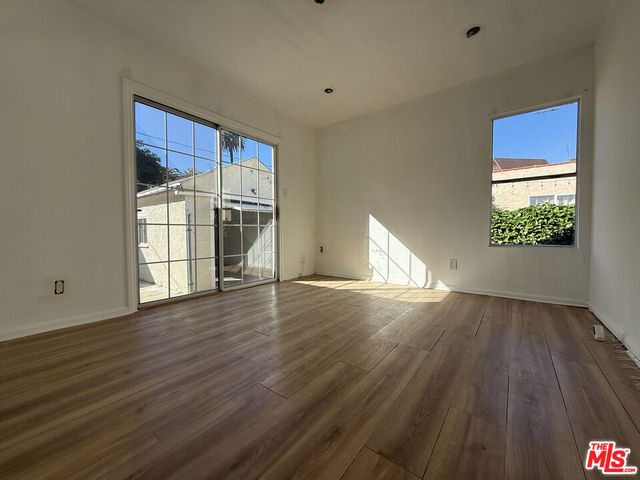 2217 Selby Avenue, Los Angeles, CA 90064