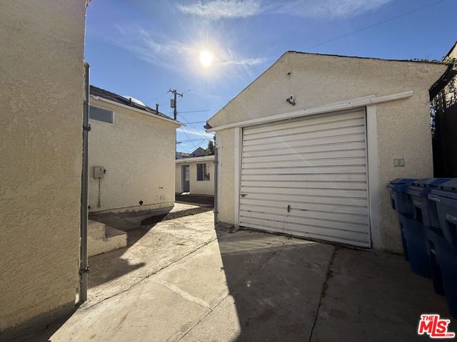 2217 Selby Avenue, Los Angeles, CA 90064