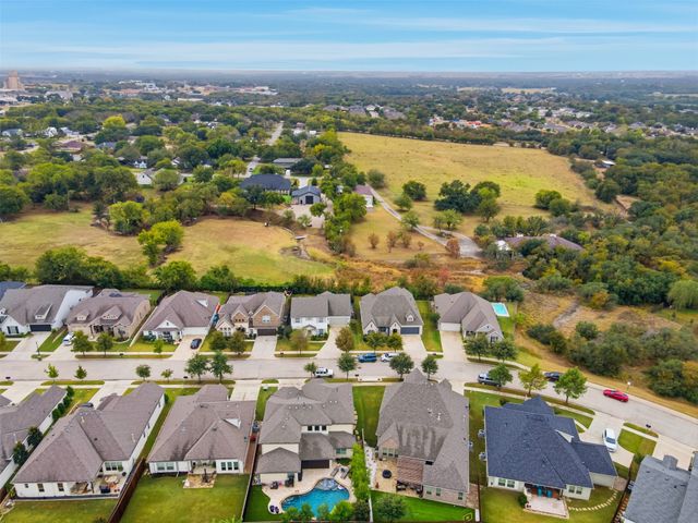 318 Blue Stem Lane, Aledo, TX 76008