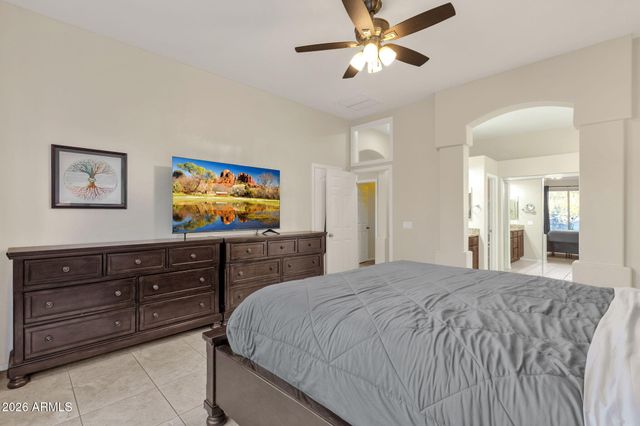 410 W HELENA Drive, Phoenix, AZ 85023