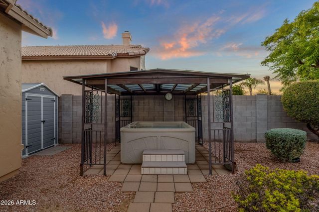 410 W HELENA Drive, Phoenix, AZ 85023