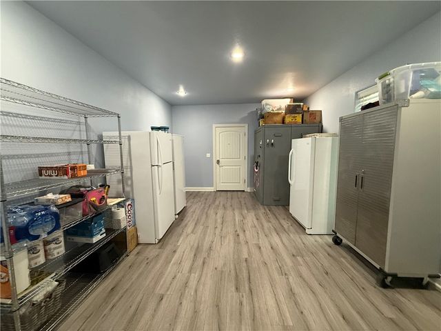 450 NW Holland Avenue, Gentry, AR 72734