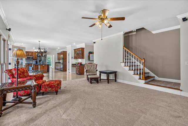 55 Middle Creek Road, Signal Mountain, TN 37377