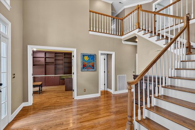 55 Middle Creek Road, Signal Mountain, TN 37377