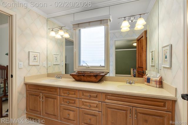 17905 Parkshore Drive, Northville Township, MI 48168