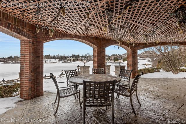 17905 Parkshore Drive, Northville Township, MI 48168