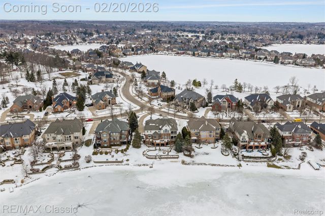 17905 Parkshore Drive, Northville Township, MI 48168