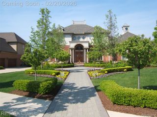 17905 Parkshore Drive, Northville Township, MI 48168