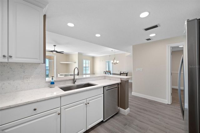 700 N OSCEOLA AVENUE 606, Clearwater, FL 33755