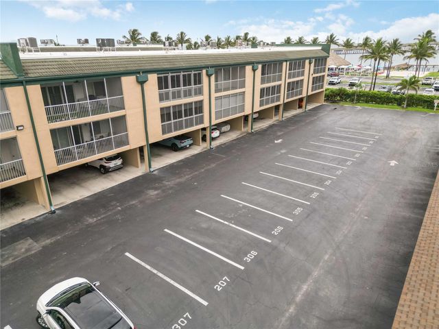 150 HARBORSIDE AVENUE 307, Punta Gorda, FL 33950