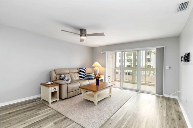 150 HARBORSIDE AVENUE 307, Punta Gorda, FL 33950