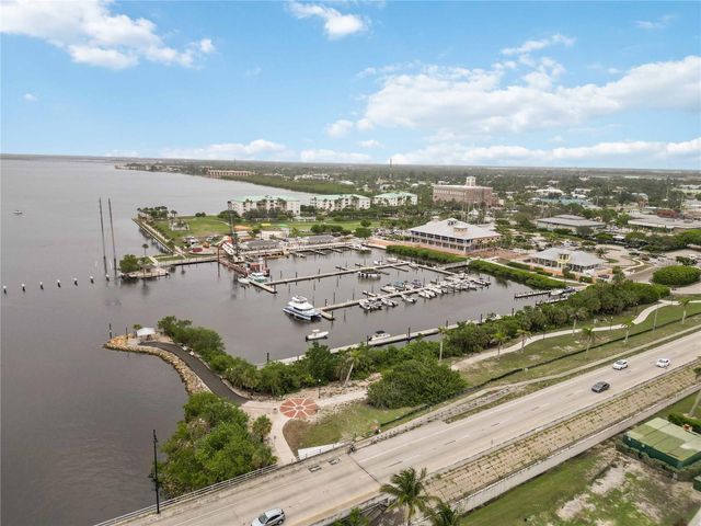 150 HARBORSIDE AVENUE 307, Punta Gorda, FL 33950