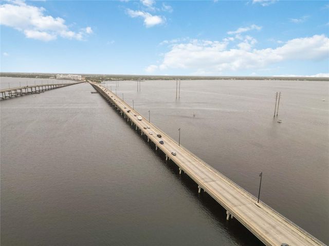 150 HARBORSIDE AVENUE 307, Punta Gorda, FL 33950