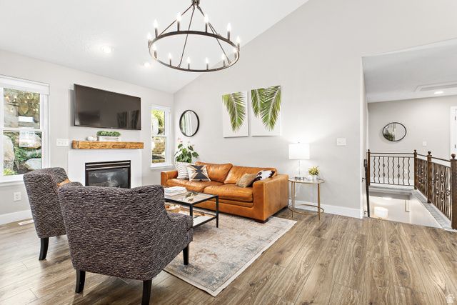 394 E BREWSTER DR, Draper, UT 84020