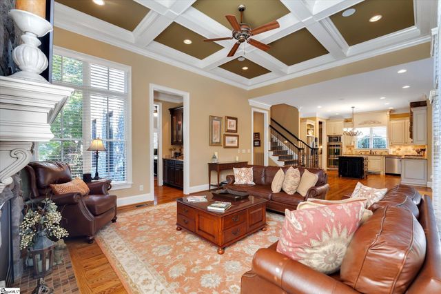 10 Travertine Court, Greenville, SC 29615