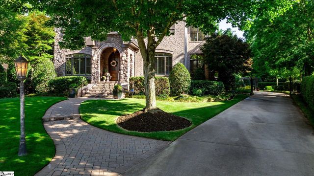 10 Travertine Court, Greenville, SC 29615
