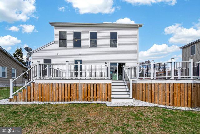 511 PATUXENT AVE, Rosedale, MD 21237