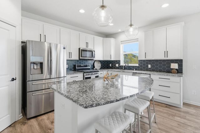 16761 110th Avenue N, Dayton, MN 55369