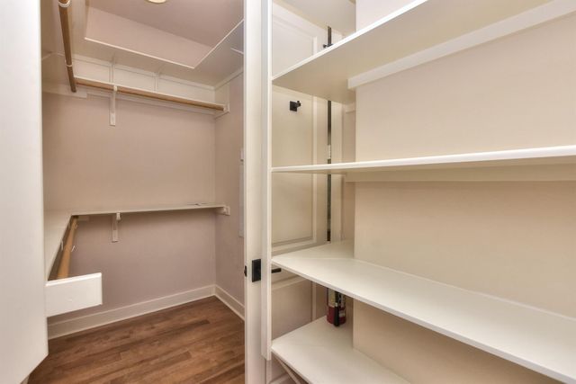 1529 Barton Springs RD 16, Austin, TX 78704