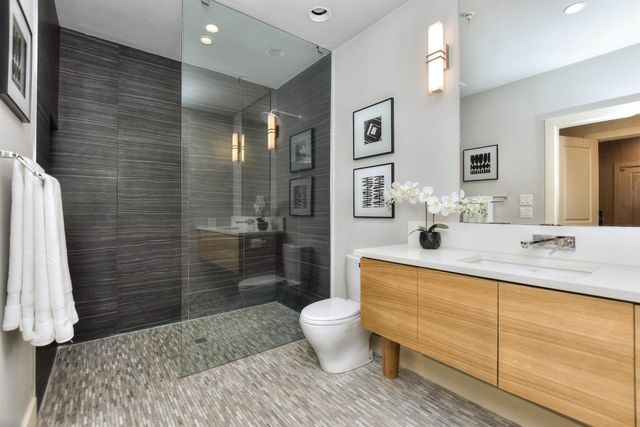 1529 Barton Springs RD 16, Austin, TX 78704