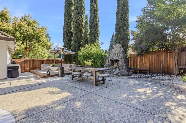 11220 Sunrise Ridge, Auburn, CA 95603