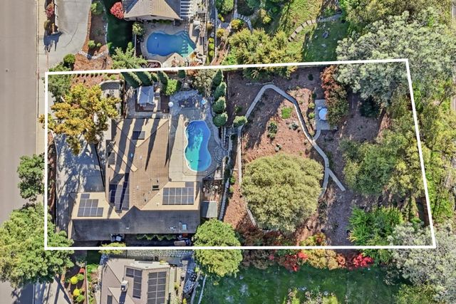 11220 Sunrise Ridge, Auburn, CA 95603