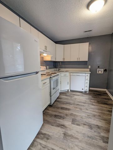 4370 Great Oak Drive, North Charleston, SC 29418