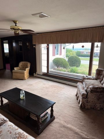171 Huron Ave, Holyoke, MA 01040