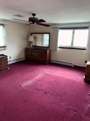 171 Huron Ave, Holyoke, MA 01040