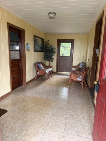 171 Huron Ave, Holyoke, MA 01040