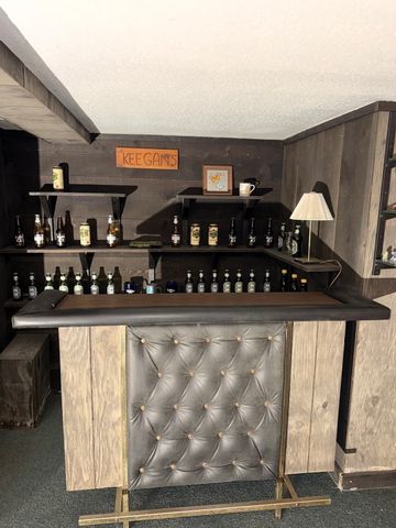 171 Huron Ave, Holyoke, MA 01040