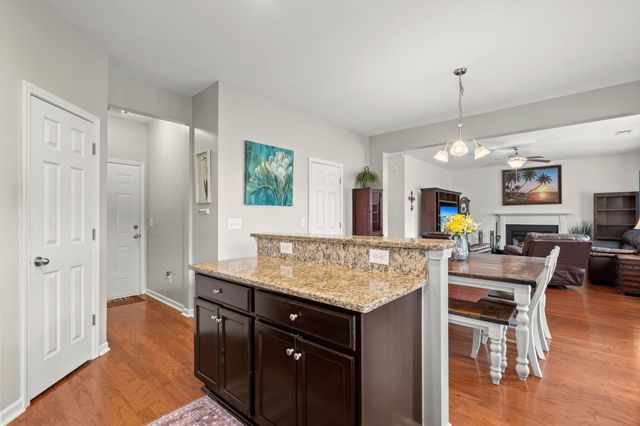 182 Highwoods Plantation Avenue, Summerville, SC 29485