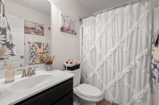 182 Highwoods Plantation Avenue, Summerville, SC 29485