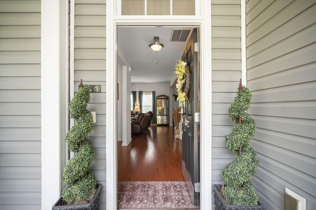 182 Highwoods Plantation Avenue, Summerville, SC 29485